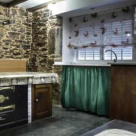 Casa Mameleiro E Casa Kintal A Pontenova